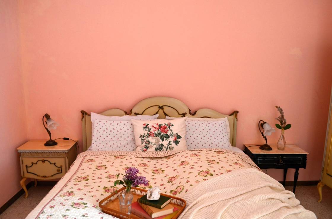 nost pink-  bedroom  bed2 2280